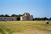 Paesaggio agricolo della bassa pianura padana parmense.